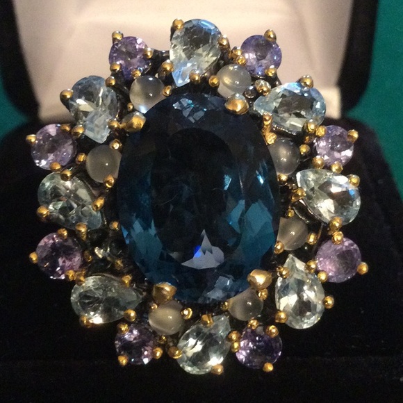 ⭐️ONE OF A KIND ⭐️Genuine London Blue Topaz with Tanzanite & Moonstone Ring - Picture 5 of 15